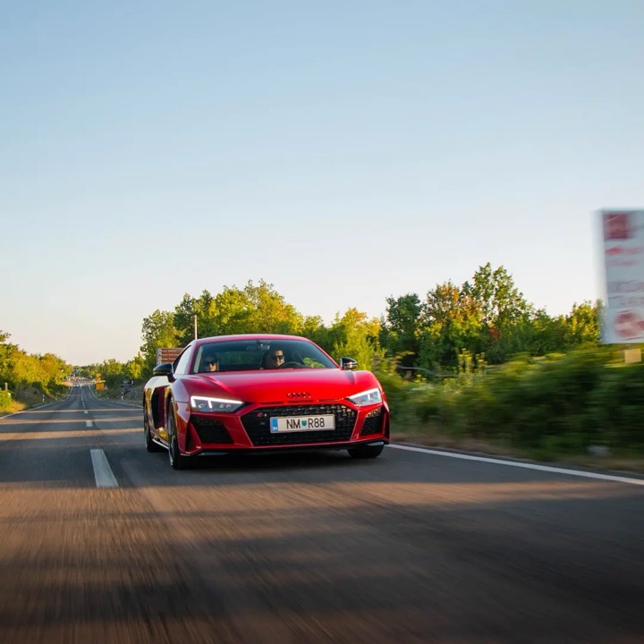 Audi R8 v vožnji